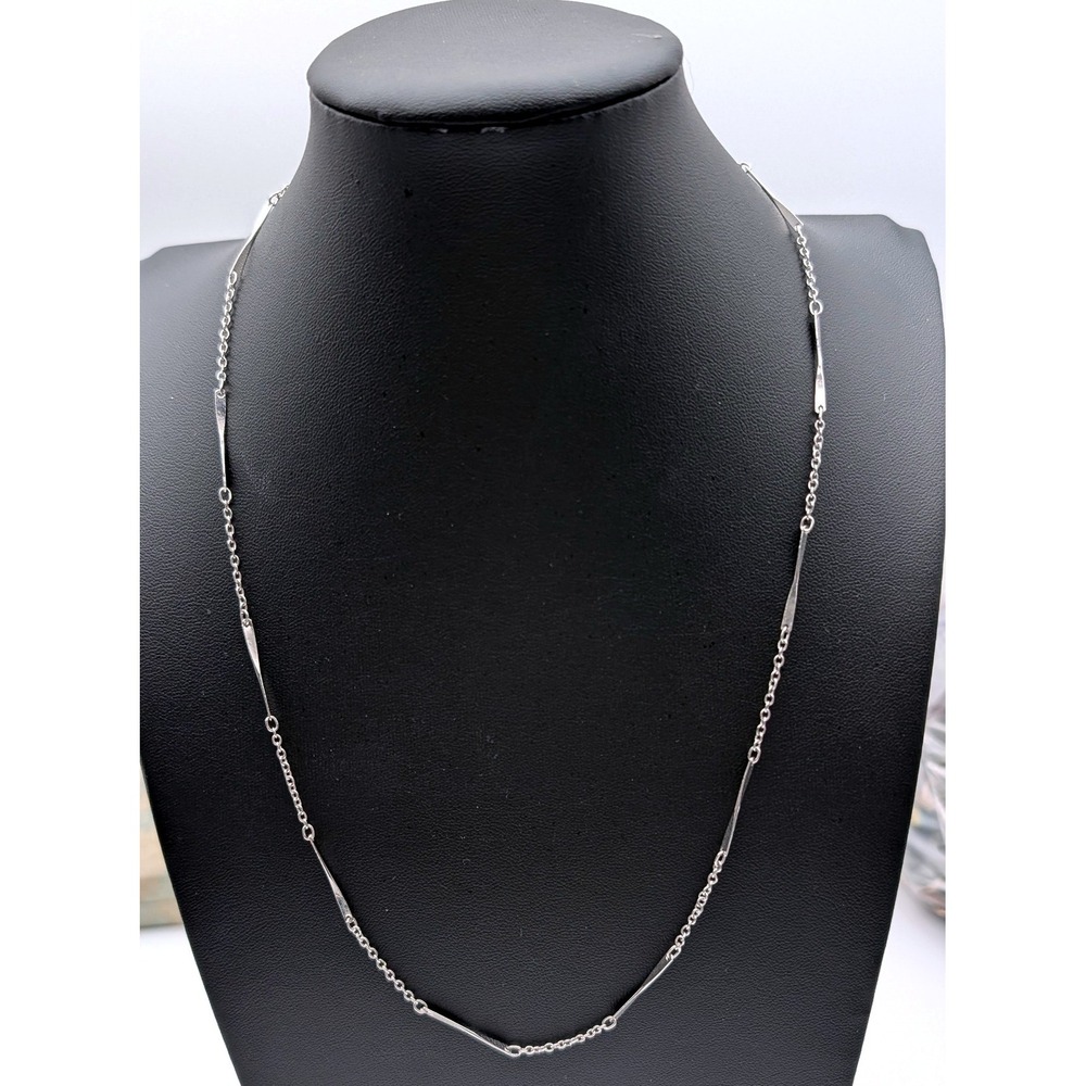 Avon Silver Tone Bar Station Necklace Minimalist Polished Link Chain 19 Inch